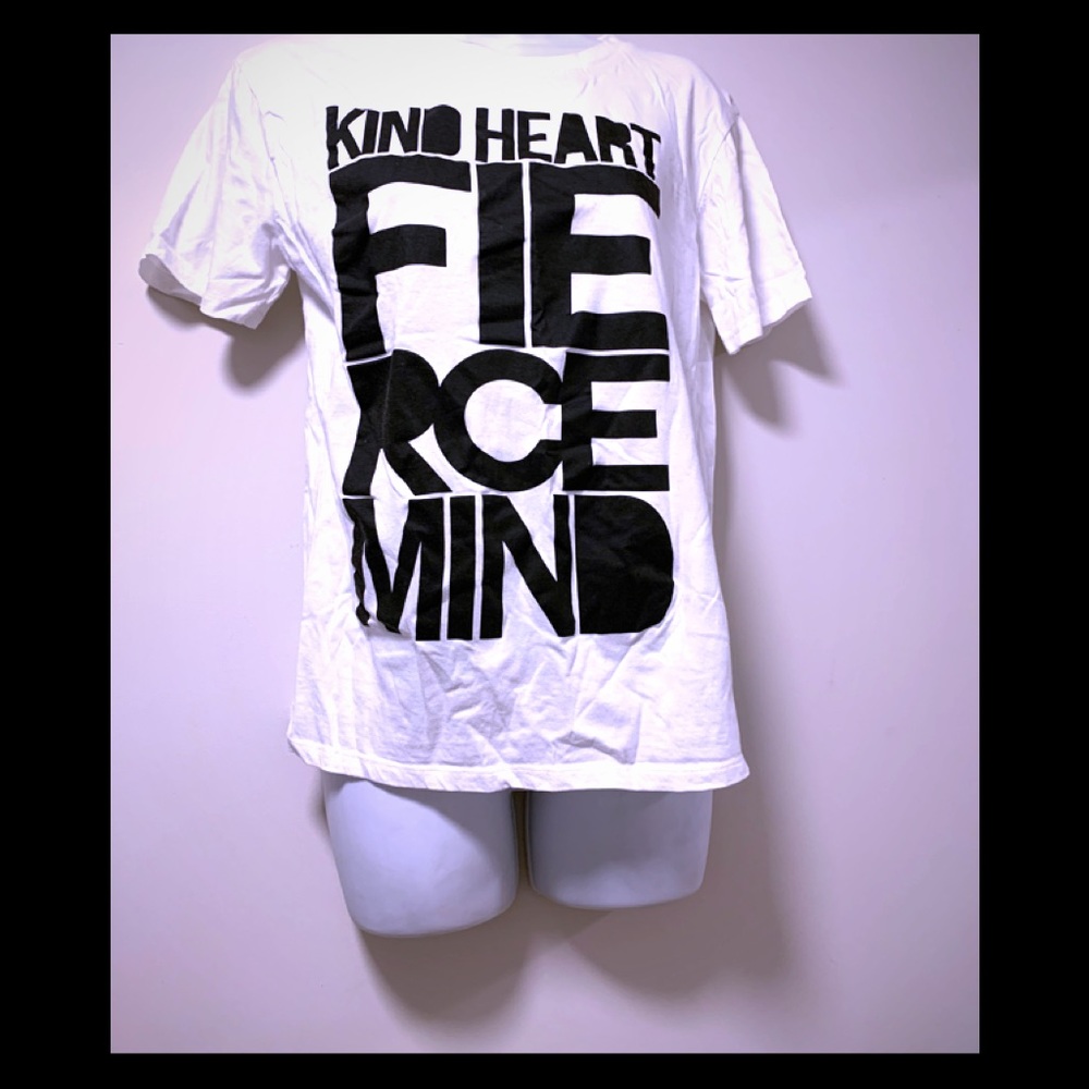 Forever 21 T-Shirt Size M